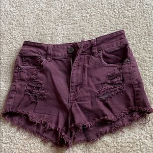 American Eagle maroon shorts